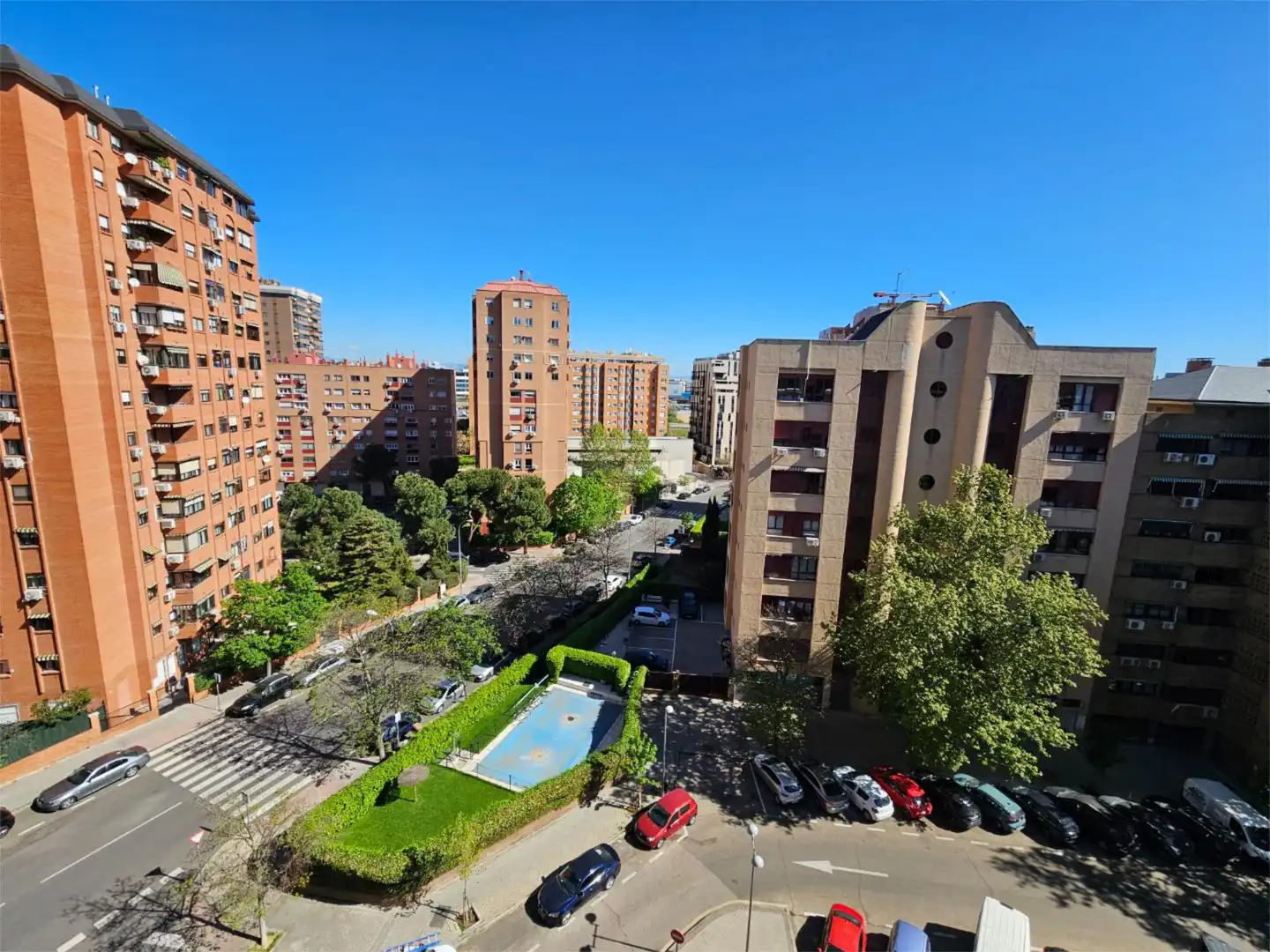 Piso en venta en Calle del Jazmín, 21, Costillares Vista exterior de Piso en venta en Madrid Capital con Aire acondicionado y Piscina