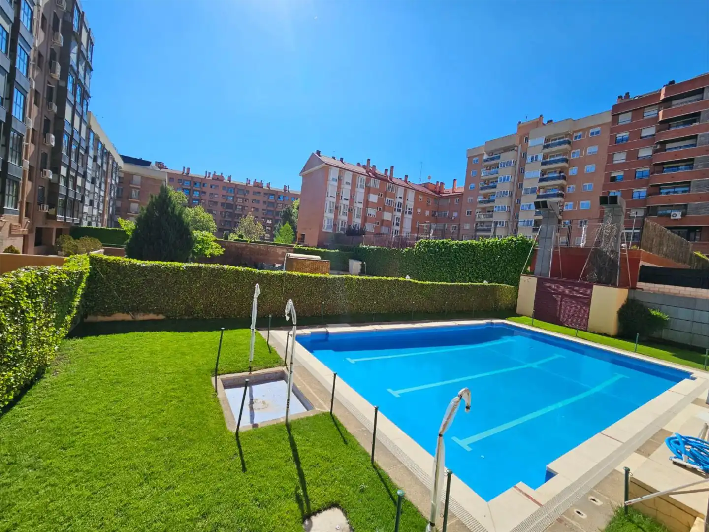 Piso en venta en Calle del Jazmín, 21, Costillares Piscina de Piso en venta en Madrid Capital con Aire acondicionado y Piscina