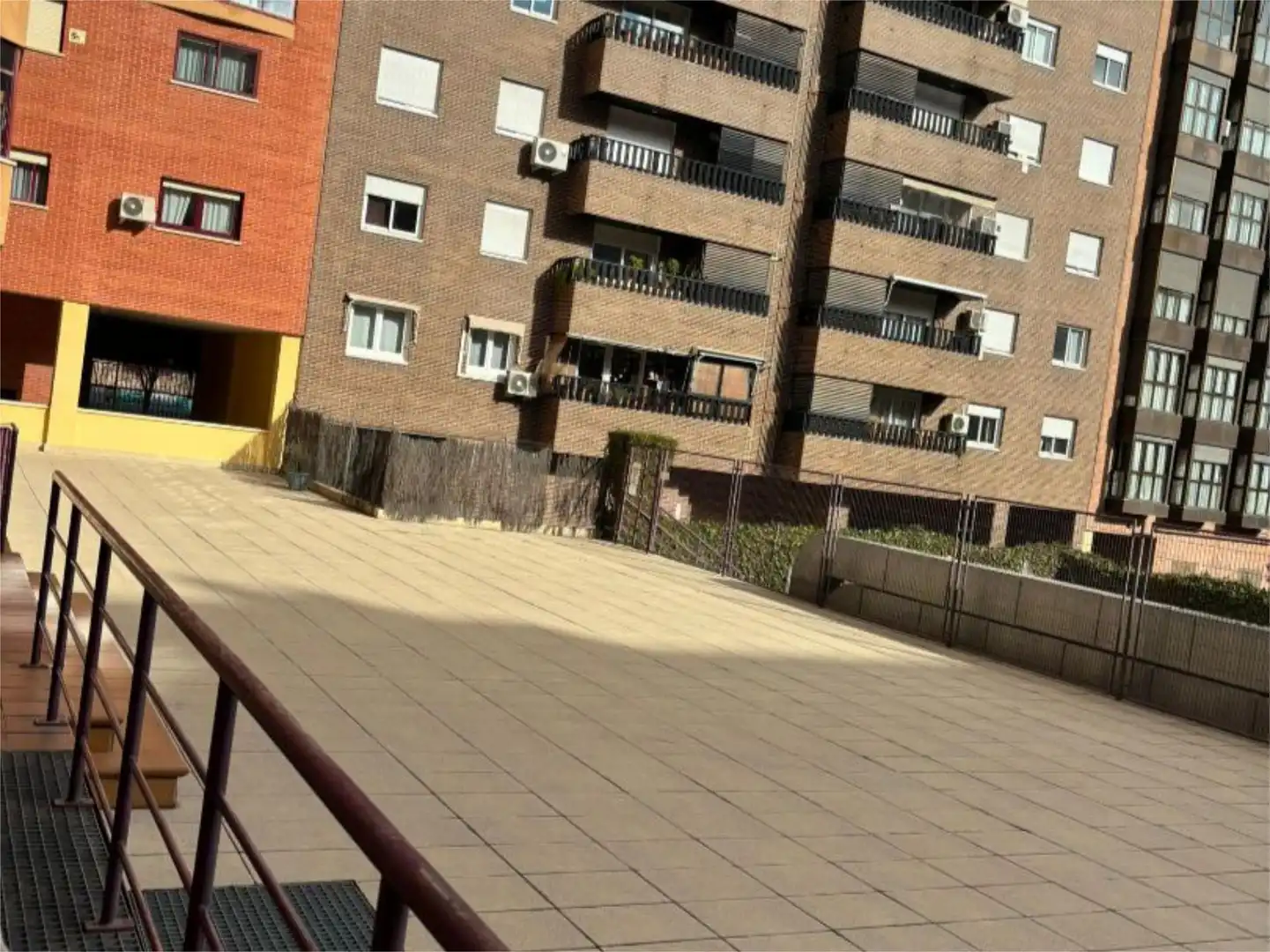 Piso en venta en Calle del Jazmín, 21, Costillares Parking de Piso en venta en Madrid Capital con Aire acondicionado y Piscina