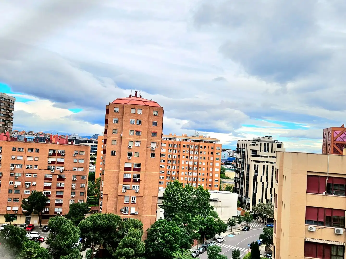 Piso en venta en Calle del Jazmín, 21, Costillares Vista exterior de Piso en venta en Madrid Capital con Aire acondicionado y Piscina