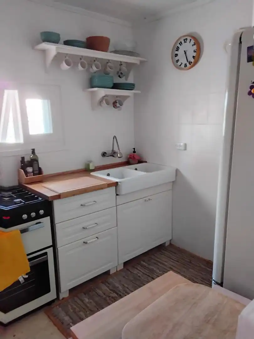 Casa o xalet en venda a Calle Cañada Real, 52, San Enrique - Guadiaro - Pueblo Nuevo Cuina de Casa o xalet en venda en Sotogrande amb Terrassa i Moblat