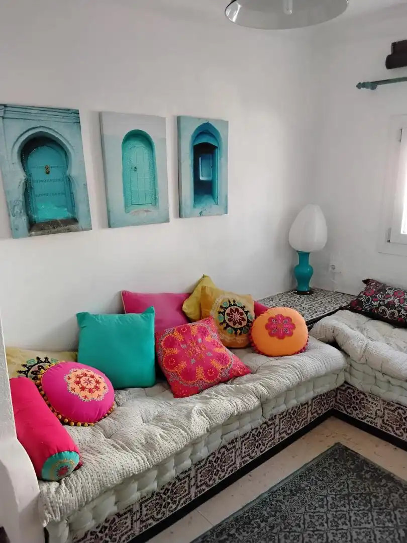 Casa o xalet en venda a Calle Cañada Real, 52, San Enrique - Guadiaro - Pueblo Nuevo Sala d'estar de Casa o xalet en venda en Sotogrande amb Terrassa i Moblat