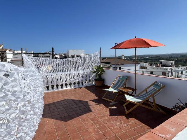 Casa-chalet en Venta en Calle Cañada Real, 52 en San Enrique - Guadiaro -  Pueblo Nuevo