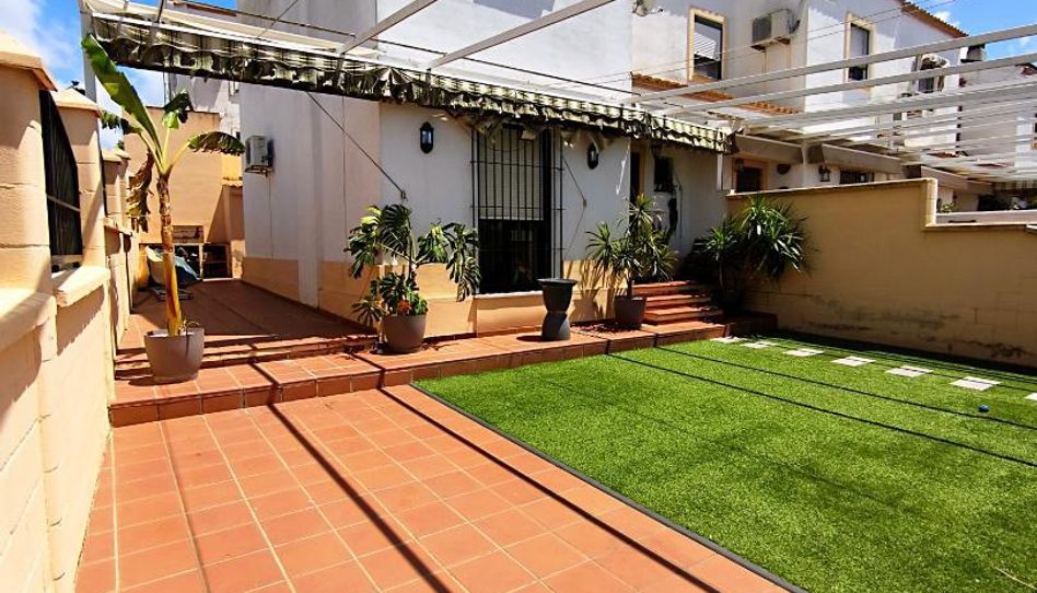 Casa o chalet de alquiler en Avenida de las Magnolias, 76, Núcleo urbano, Aljaraque - imagen 1 Foto 1 de Casa o chalet de alquiler en Avenida de las Magnolias, 76, Núcleo urbano, Aljaraque
