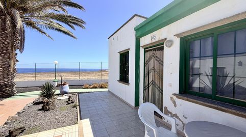 Apartamento en venta en Calle Isla de la Graciosa, 4, Caleta de Fuste, Antigua - imagen 2 Foto 2 de Apartamento en venta en Calle Isla de la Graciosa, 4, Caleta de Fuste, Antigua