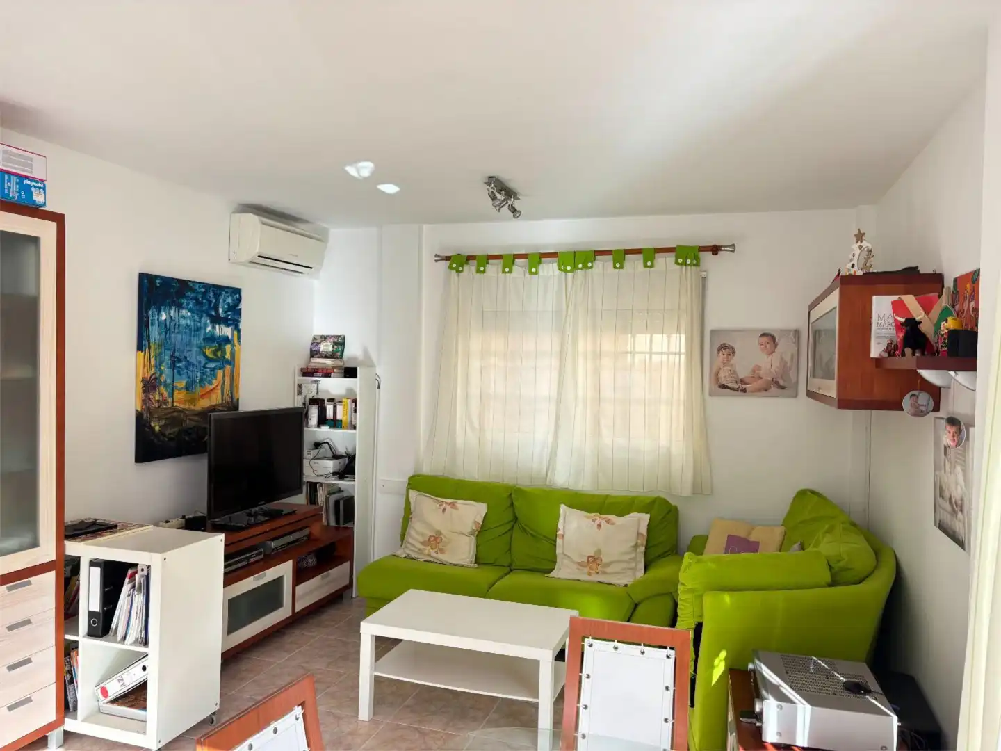 Flat for sale in Carrer de la Pineda, 16, Racó Living room of Flat for sale in Cullera with Air Conditioner, Terrace and Swimming Pool
