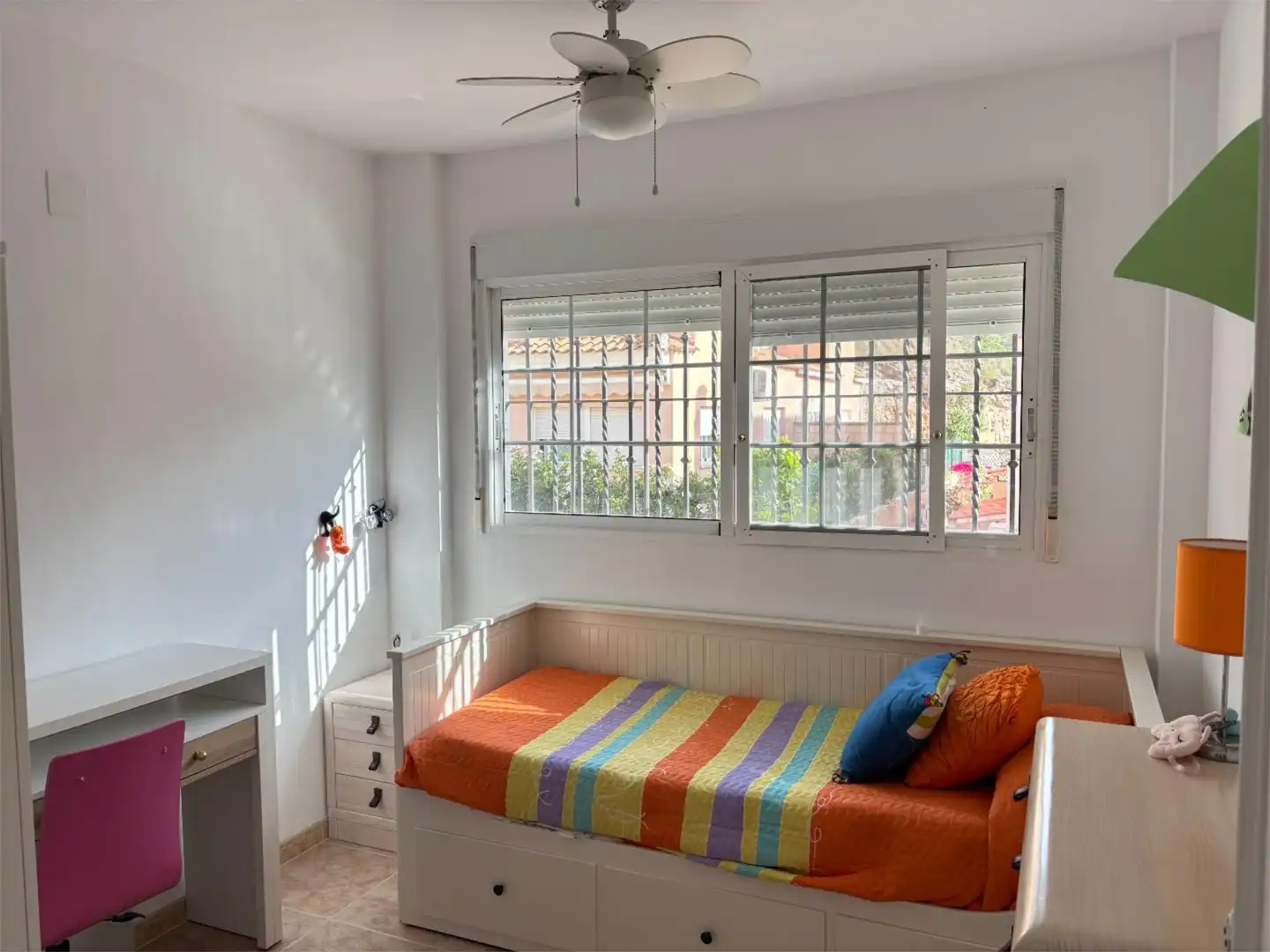 Flat for sale in Carrer de la Pineda, 16, Racó Bedroom of Flat for sale in Cullera with Air Conditioner, Terrace and Swimming Pool