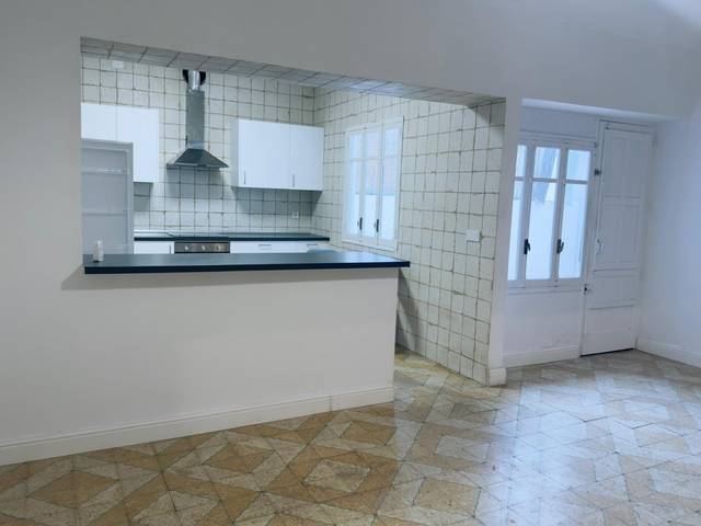 Piso en Alquiler en Carrer Soledat, 28 en Centro