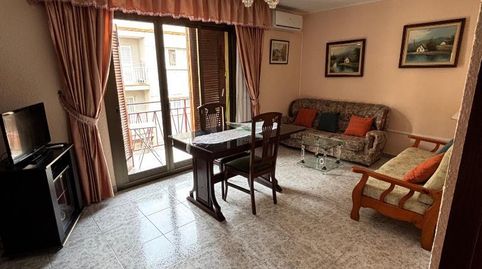 Foto 3 de Piso de alquiler en Carrer de L'escultor Modest Gené, 17, Llevant, Reus