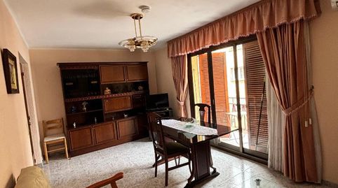Foto 4 de Piso de alquiler en Carrer de L'escultor Modest Gené, 17, Llevant, Reus