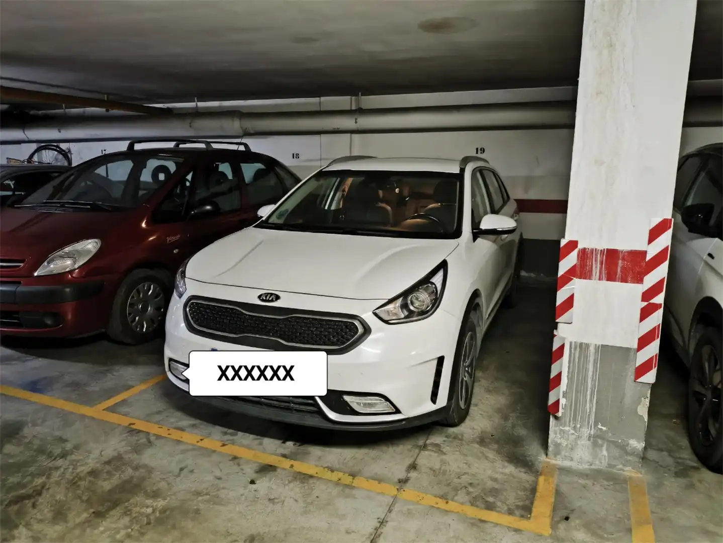 Parking of Garage for rent in Valencia