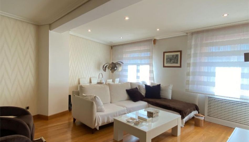 Wohnung zur Miete in Rúa de Venezuela, 39, Plaza España - Corte Inglés, Vigo - Bild 1 Foto 1 von Wohnung zur Miete in Rúa de Venezuela, 39, Plaza España - Corte Inglés, Vigo