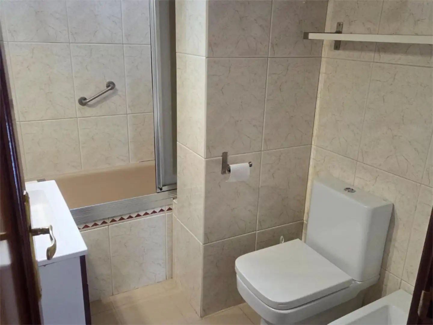 Piso en venta en Juan de Garaigorta Kalea, 9, Arrigorriaga Baño de Piso en venta en Arrigorriaga con Calefacción y Balcón