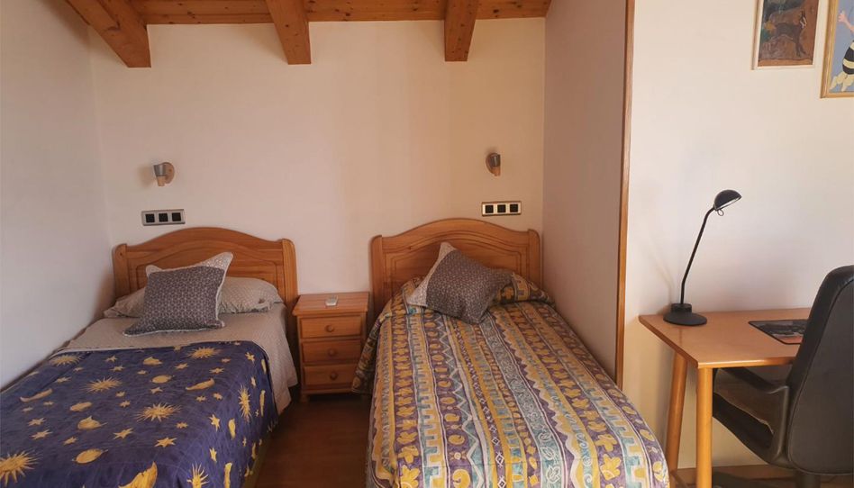 Room in Carrer Sant Llorenç, 34, Sant Fost de Campsentelles, Barcelona - image 1 Photo 1 of Room in Carrer Sant Llorenç, 34, Sant Fost de Campsentelles, Barcelona