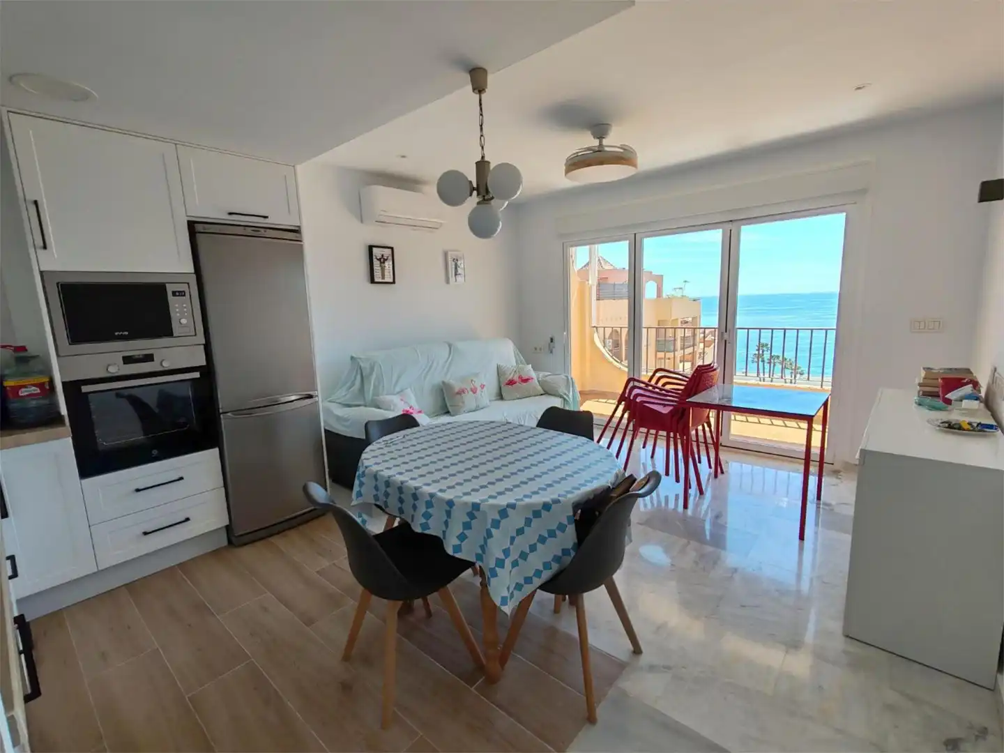 Flat for rent in Paseo San Cristóbal, 69, Almuñecar Centro Dining room of Flat for rent in Almuñécar with Air Conditioner, Heating and Private garden