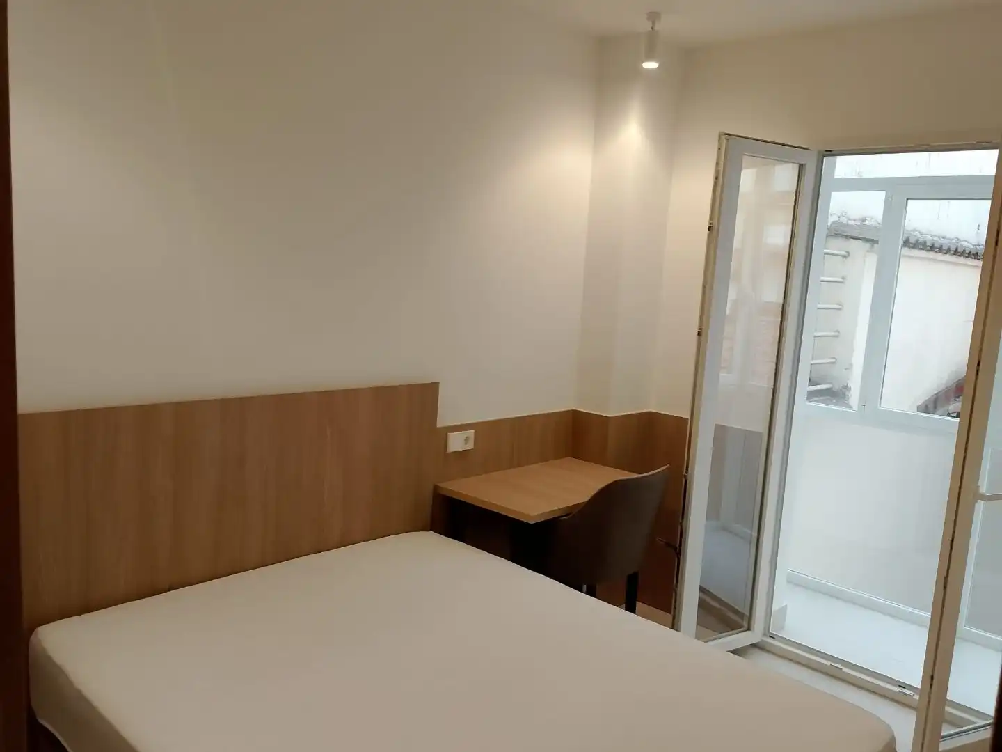 Room in Calle del Cardenal Cisneros, 57, Trafalgar Room in Calle del Cardenal Cisneros, 57, Trafalgar
