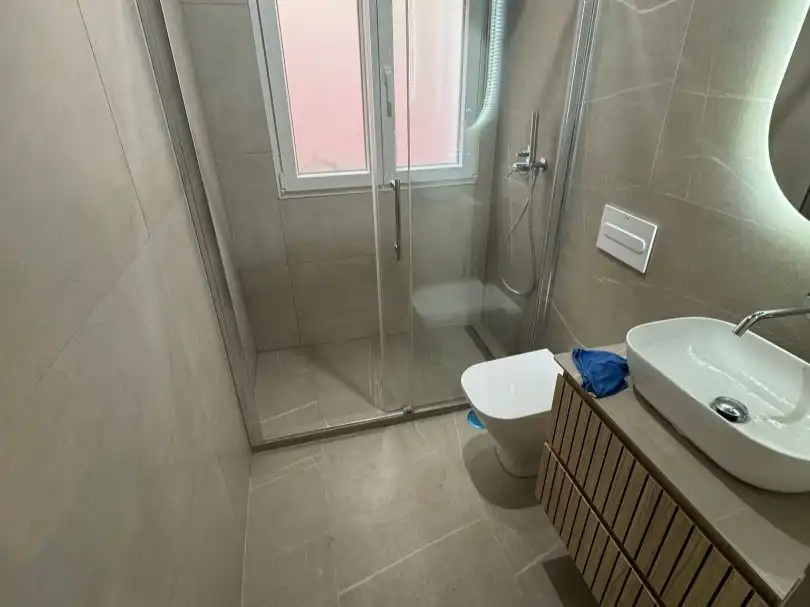 Room in Calle del Cardenal Cisneros, 57, Trafalgar Room in Calle del Cardenal Cisneros, 57, Trafalgar