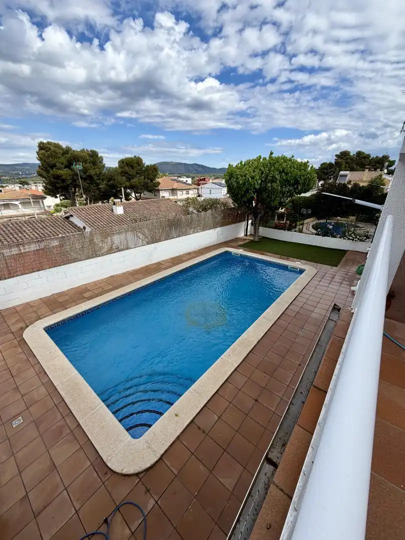 Casa o xalet en venda a Avinguda de Mas D'en Serra, 79, Mas d'En Serra - Els Cards Piscina de Casa o xalet en venda en Sant Pere de Ribes amb Terrassa, Piscina i Balcó