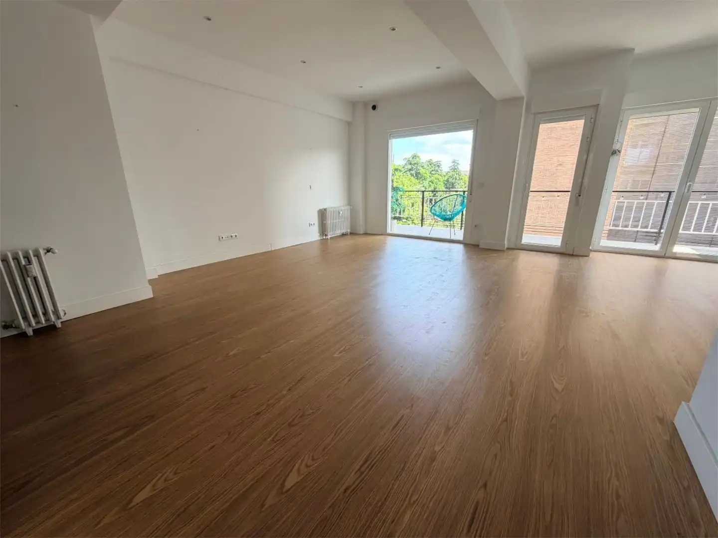 Sala d'estar de Pis de lloguer en Madrid amb Aire condicionat, Calefacció i Terrassa