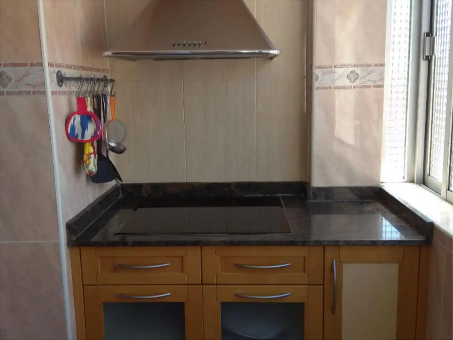 Flat for sale in Carrer Gabriel Llabrés, 12, Pere Garau Kitchen of Flat for sale in Palma de Mallorca with Air Conditioner and Balcony
