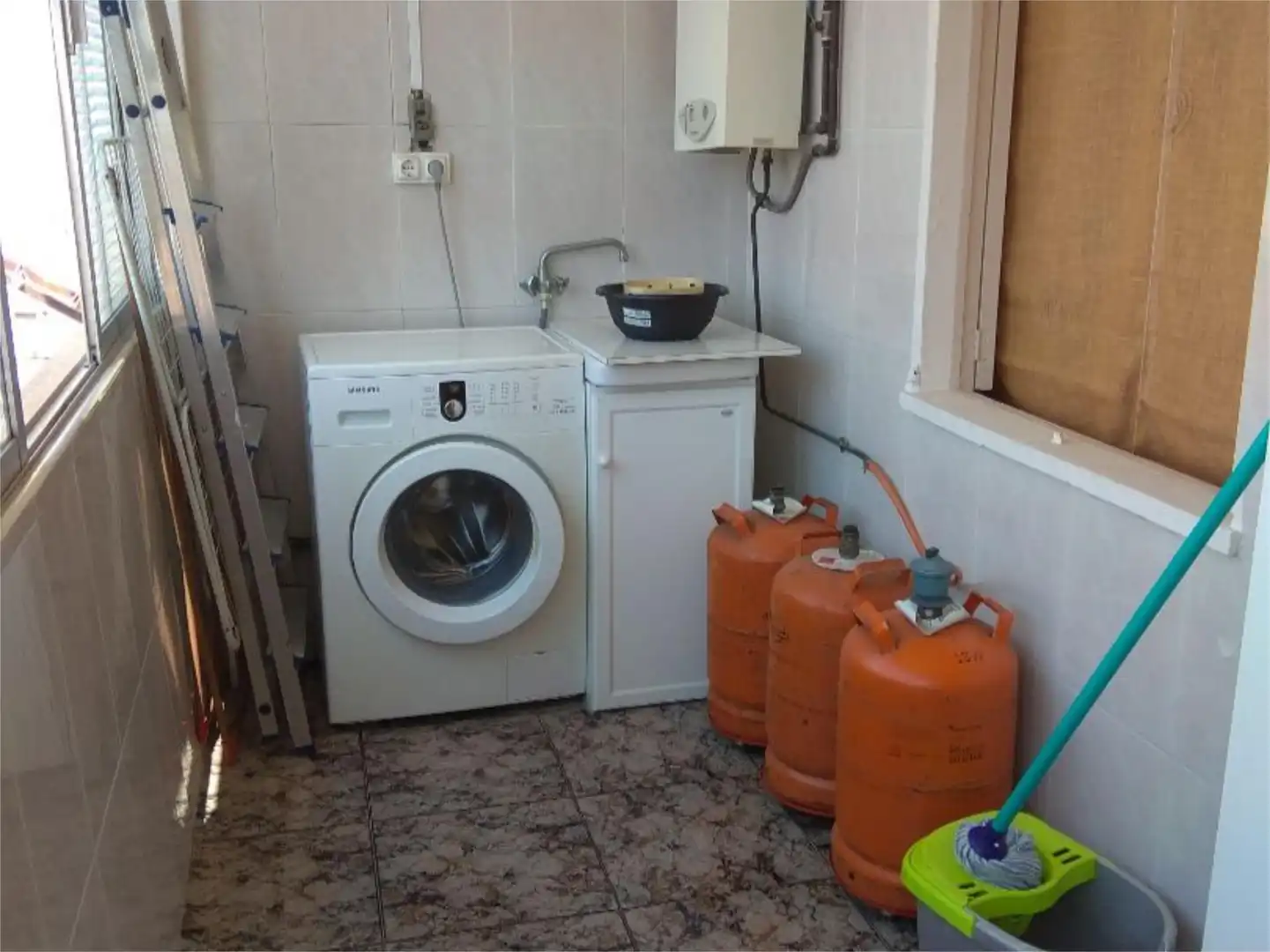 Flat for sale in Carrer Gabriel Llabrés, 12, Pere Garau Kitchen of Flat for sale in Palma de Mallorca with Air Conditioner and Balcony