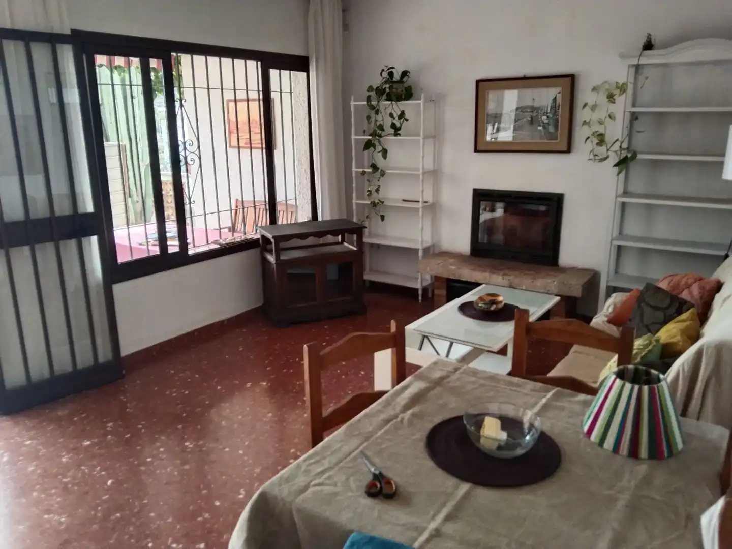 Piso de alquiler en Calle Fernández Shaw, 42, Pedregalejo - Morlaco Comedor de Piso de alquiler en Málaga con Aire acondicionado, Calefacción y Jardín privado
