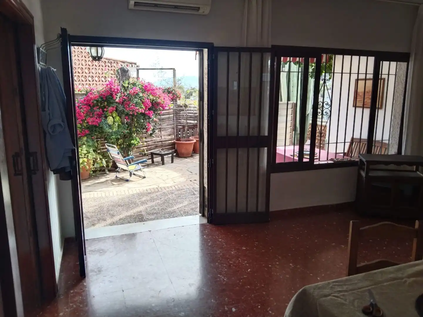 Piso de alquiler en Calle Fernández Shaw, 42, Pedregalejo - Morlaco Piso de alquiler en Málaga con Aire acondicionado, Calefacción y Jardín privado