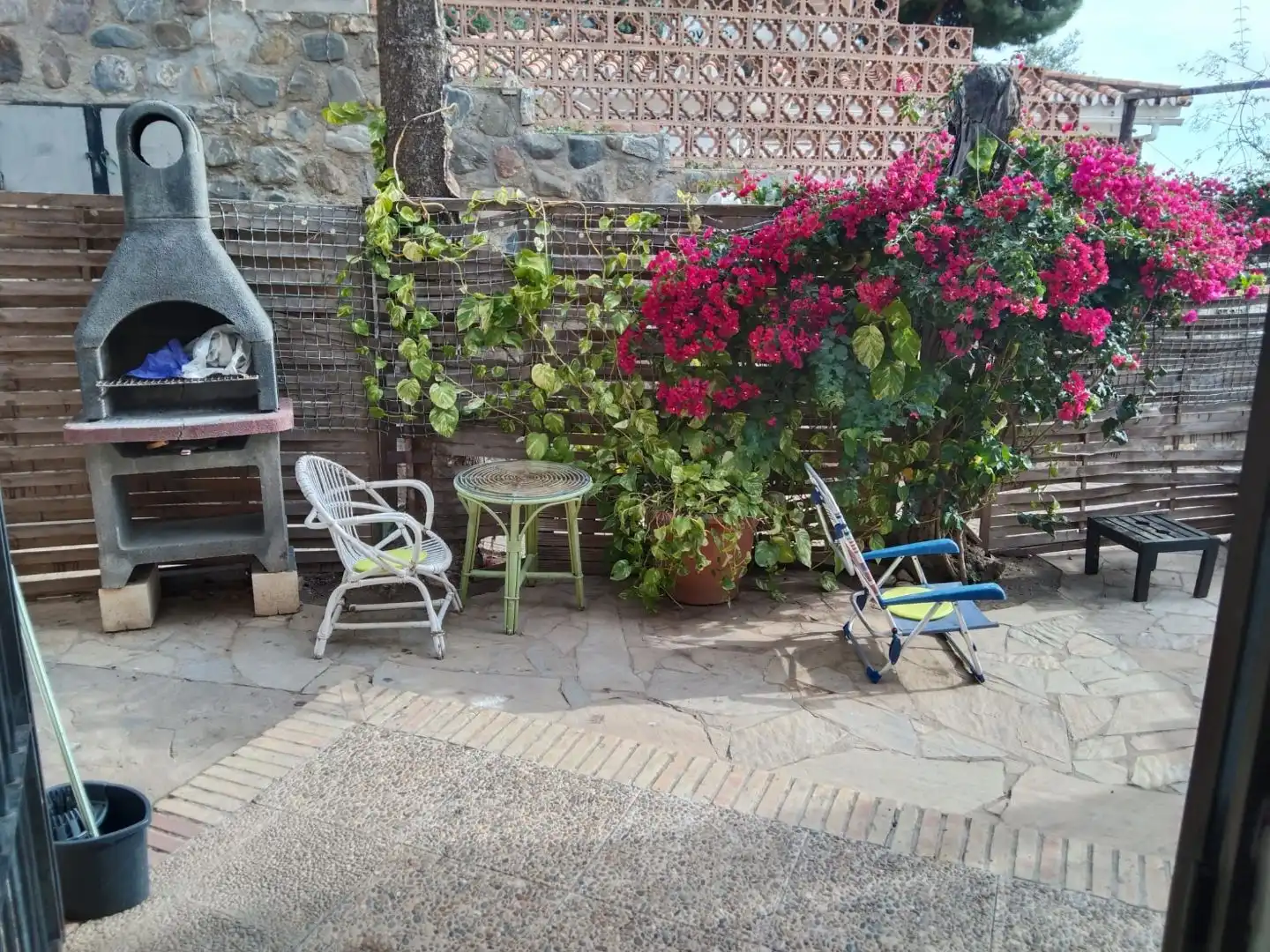 Piso de alquiler en Calle Fernández Shaw, 42, Pedregalejo - Morlaco Terraza de Piso de alquiler en Málaga con Aire acondicionado, Calefacción y Jardín privado