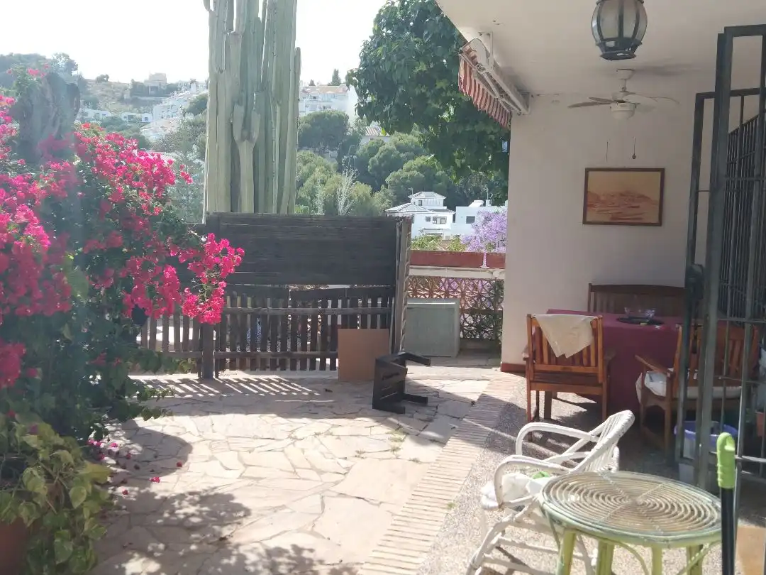 Piso de alquiler en Calle Fernández Shaw, 42, Pedregalejo - Morlaco Terraza de Piso de alquiler en Málaga con Aire acondicionado, Calefacción y Jardín privado