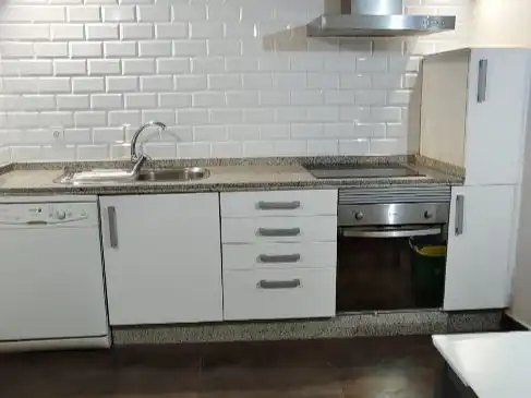 Wohnung zur Miete in Calle Caleros, 64, Casco Antiguo Wohnung zur Miete in Calle Caleros, 64, Casco Antiguo