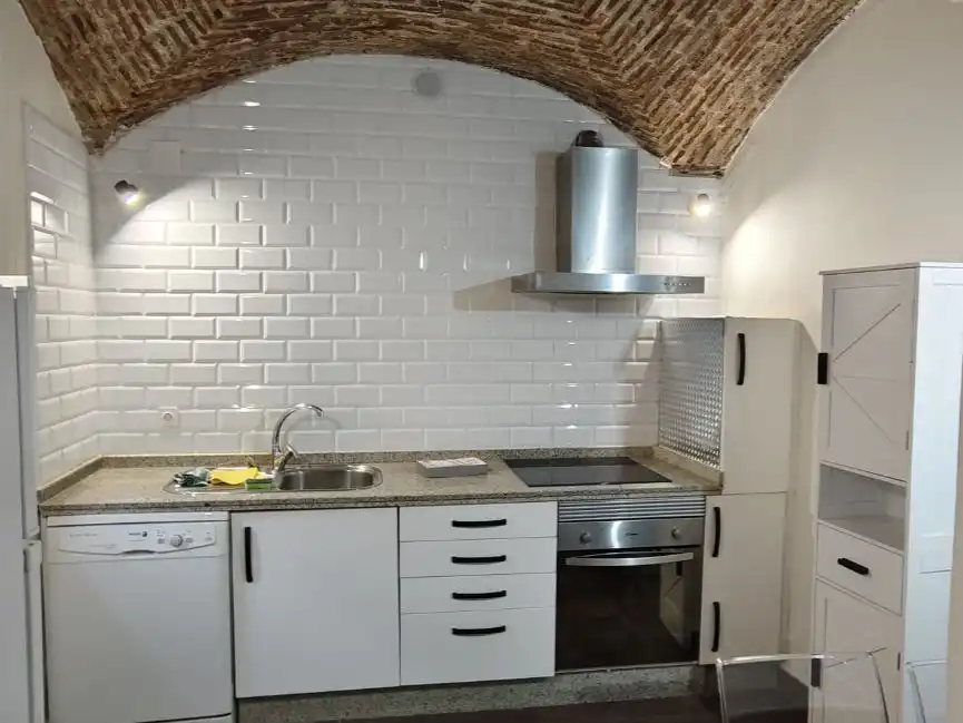 Wohnung zur Miete in Calle Caleros, 64, Casco Antiguo Wohnung zur Miete in Calle Caleros, 64, Casco Antiguo