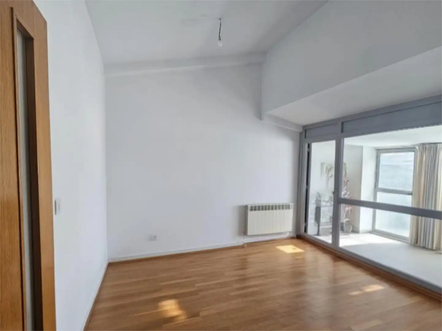 Wohnung zum Verkauf in Rúa Eduardo Pondal, 66, Zona Fernández Ladreda Wohnzimmer von Wohnung zum Verkauf in Pontevedra Capital mit Klimaanlage und Terrasse