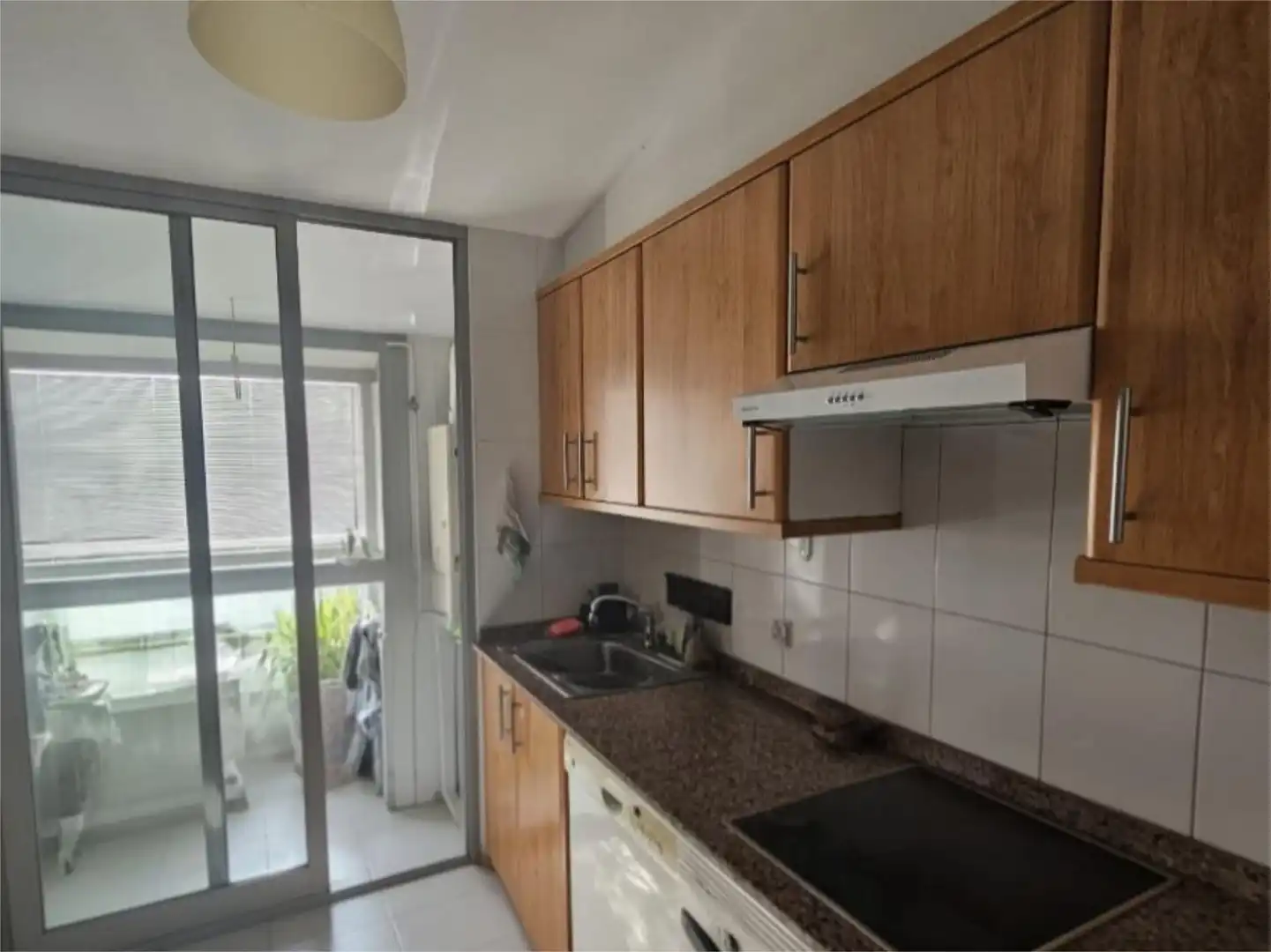 Wohnung zum Verkauf in Rúa Eduardo Pondal, 66, Zona Fernández Ladreda Küche von Wohnung zum Verkauf in Pontevedra Capital mit Klimaanlage und Terrasse