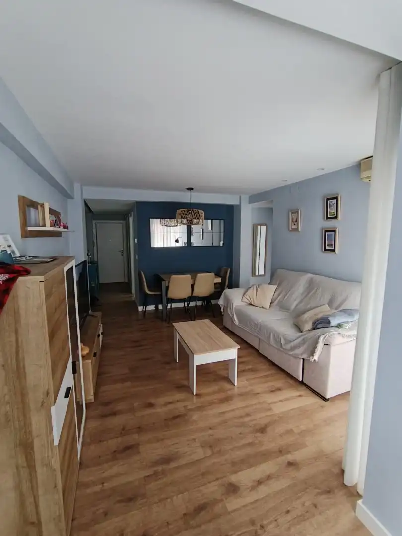 Piso en venta en Avenida de San Juan de la Peña, 181p, Salvador Allende Sala de estar de Piso en venta en Zaragoza Capital con Aire acondicionado, Terraza y Balcón