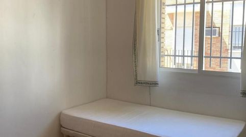 Habitación en Calle Teniente Rodríguez Carmona, 6, Triana Este, Sevilla Capital - imagen 2 Foto 2 de Habitación en Calle Teniente Rodríguez Carmona, 6, Triana Este, Sevilla Capital