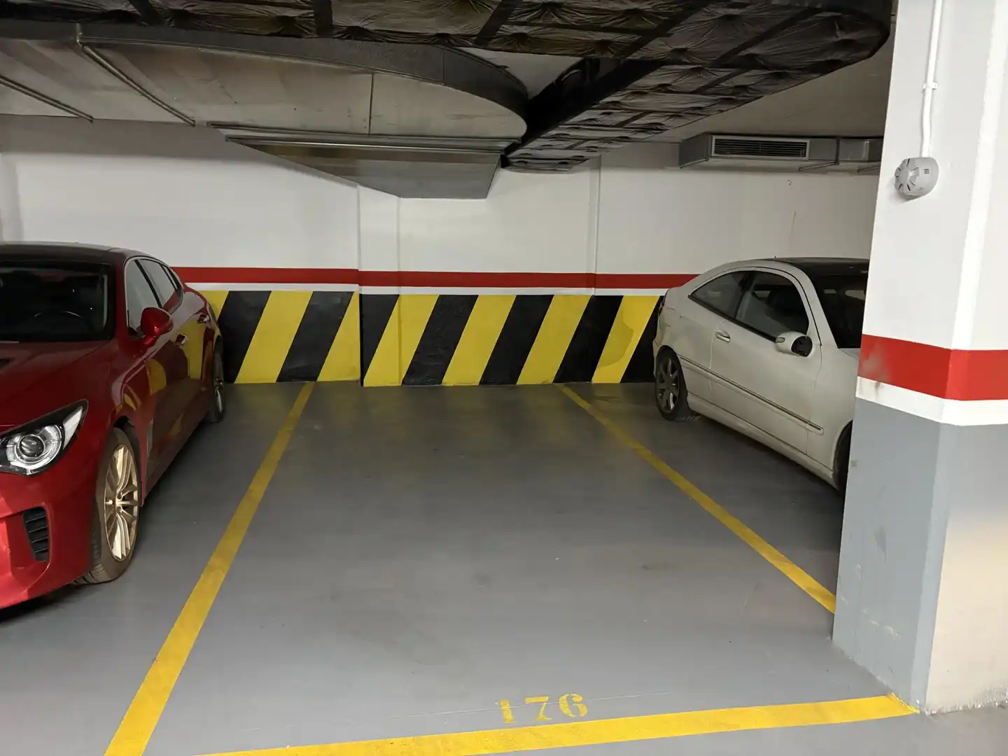 Garaje de alquiler en Carrer de Pere de Cabrera, 36, Cappont Parking de Garaje de alquiler en Lleida