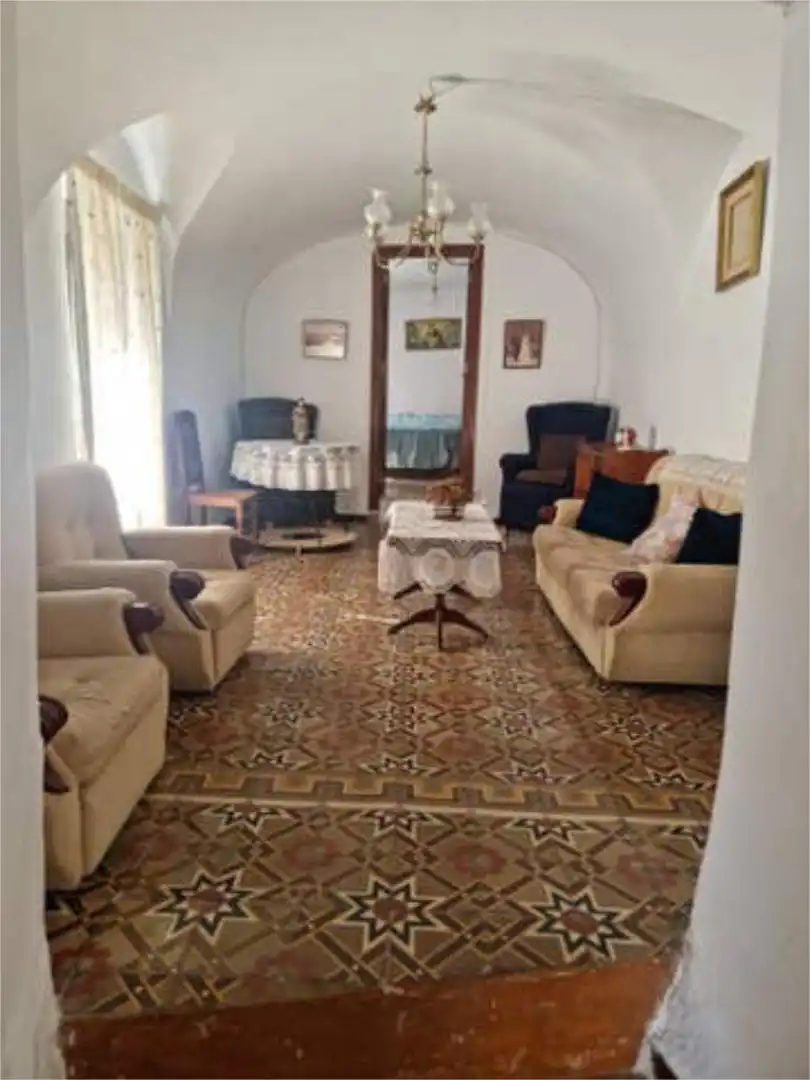Casa o xalet en venda a Malpartida de la Serena Sala d'estar de Casa o xalet en venda en Malpartida de la Serena amb Jardí privat, Terrassa i Moblat