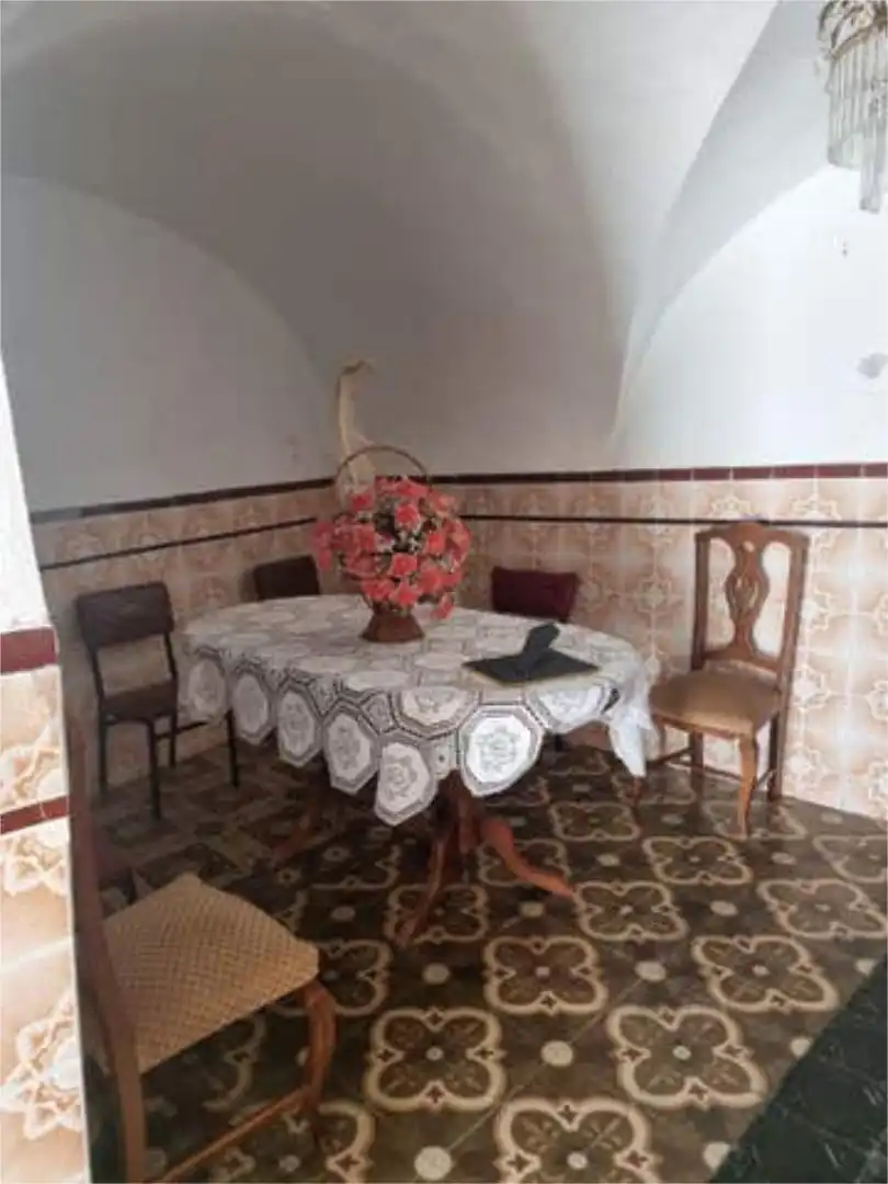 Casa o xalet en venda a Malpartida de la Serena Menjador de Casa o xalet en venda en Malpartida de la Serena amb Jardí privat, Terrassa i Moblat