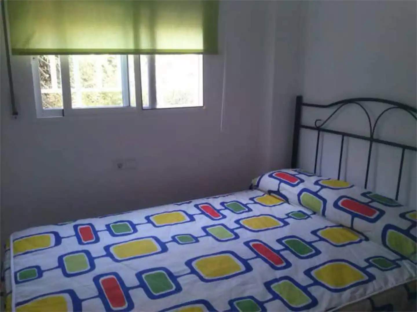 Apartamento de alquiler en Daimús Habitación de Apartamento de alquiler en Daimús con Jardín privado, Terraza y Piscina