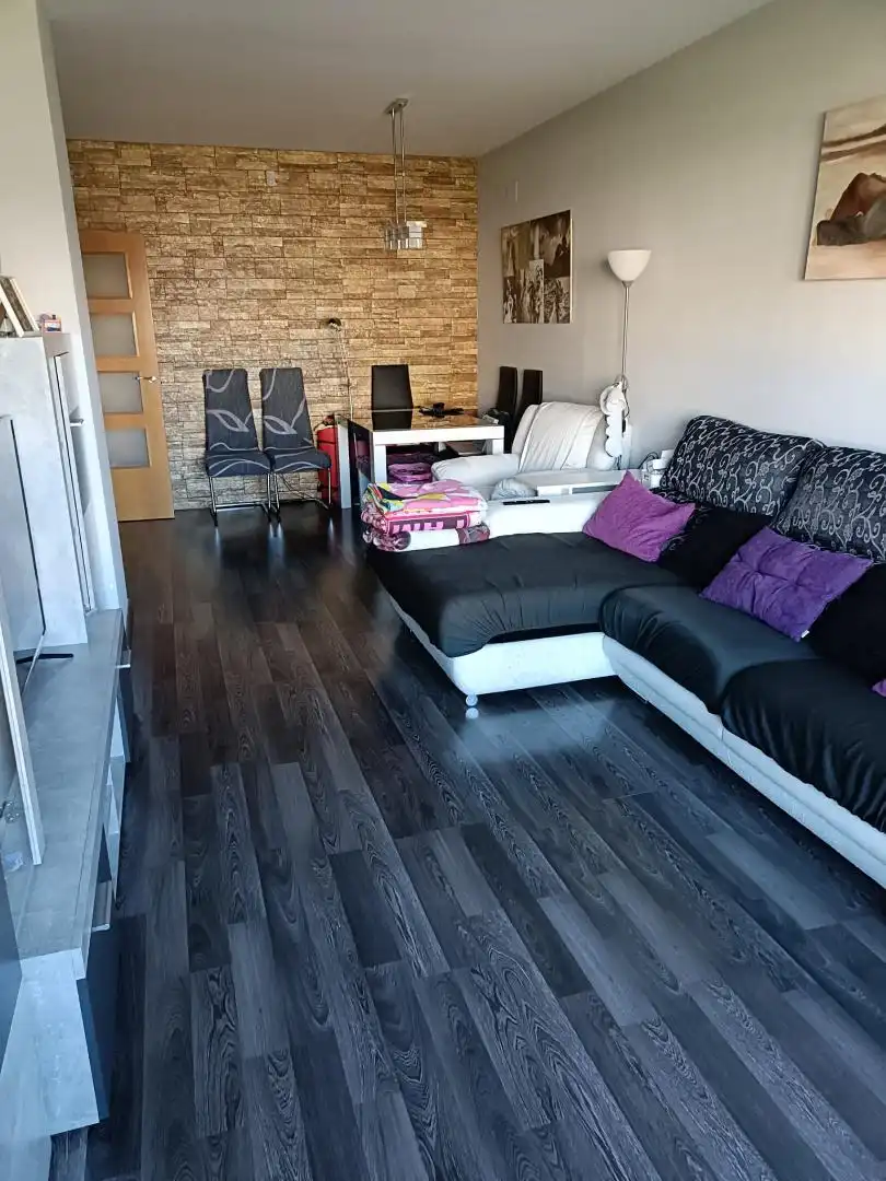 Sala d'estar de Pis en venda en  Albacete Capital amb Aire condicionat, Piscina i Balcó