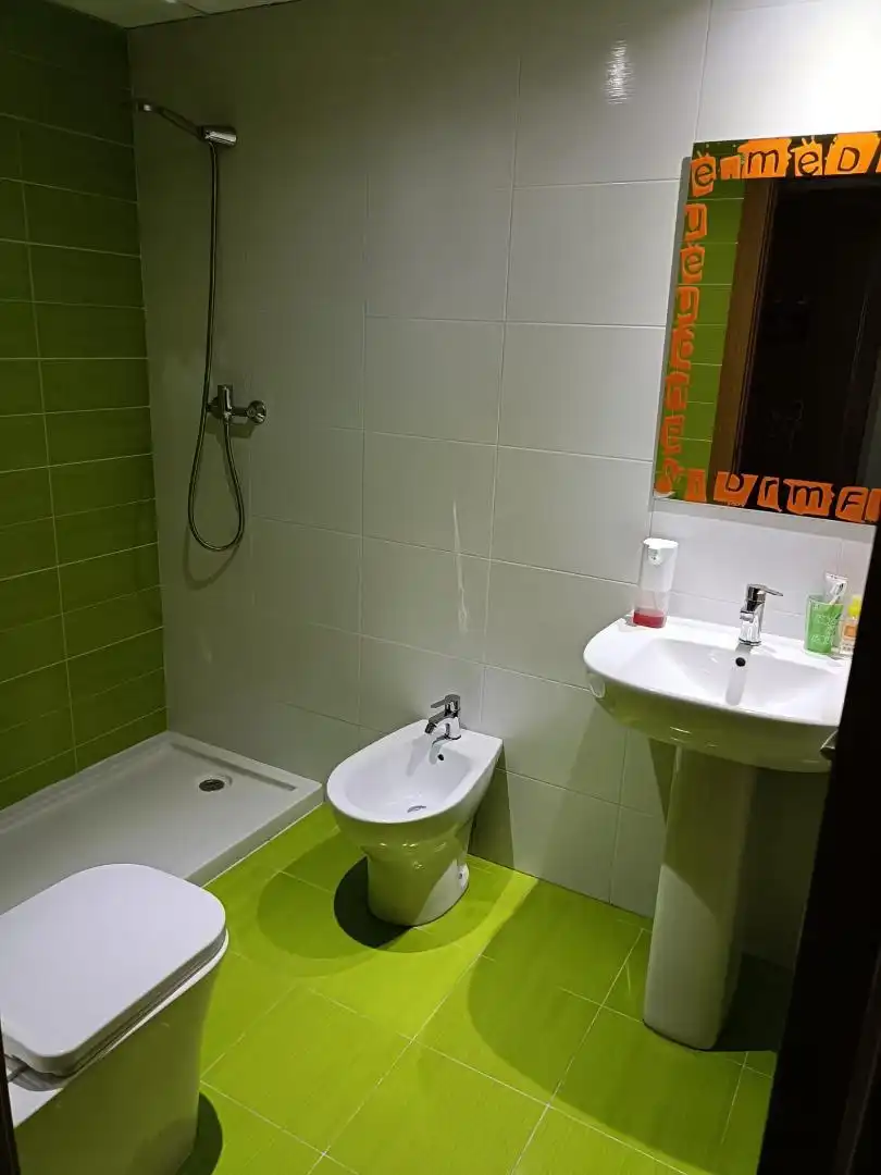 Bany de Pis en venda en  Albacete Capital amb Aire condicionat, Piscina i Balcó