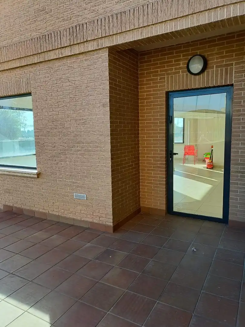 Terrassa de Pis en venda en  Albacete Capital amb Aire condicionat, Piscina i Balcó