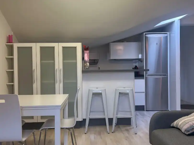 Flat for rent in Calle Santa Nonia, 12, Centro Ciudad Kitchen of Flat for rent in León Capital with Heating, Parquet flooring and Furnished