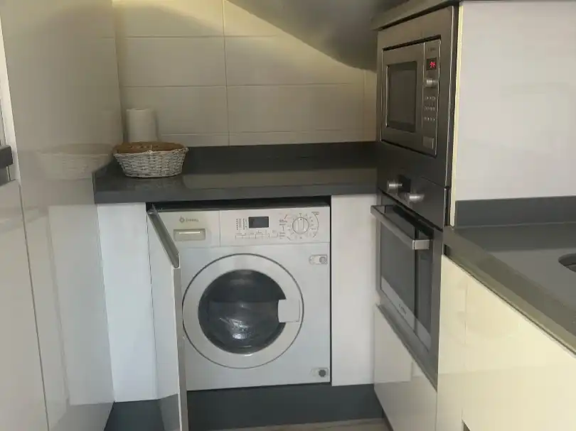 Flat for rent in Calle Santa Nonia, 12, Centro Ciudad Kitchen of Flat for rent in León Capital with Heating, Parquet flooring and Furnished