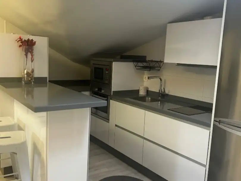 Flat for rent in Calle Santa Nonia, 12, Centro Ciudad Kitchen of Flat for rent in León Capital with Heating, Parquet flooring and Furnished