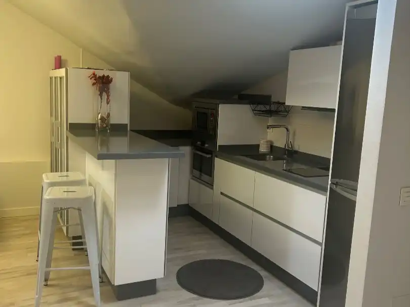 Flat for rent in Calle Santa Nonia, 12, Centro Ciudad Kitchen of Flat for rent in León Capital with Heating, Parquet flooring and Furnished