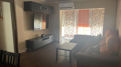 Foto 4 von Wohnung zur Miete in Avenida de la Aurora, 83, La Unión - Cruz de Humilladero - Los Tilos, Málaga Capital