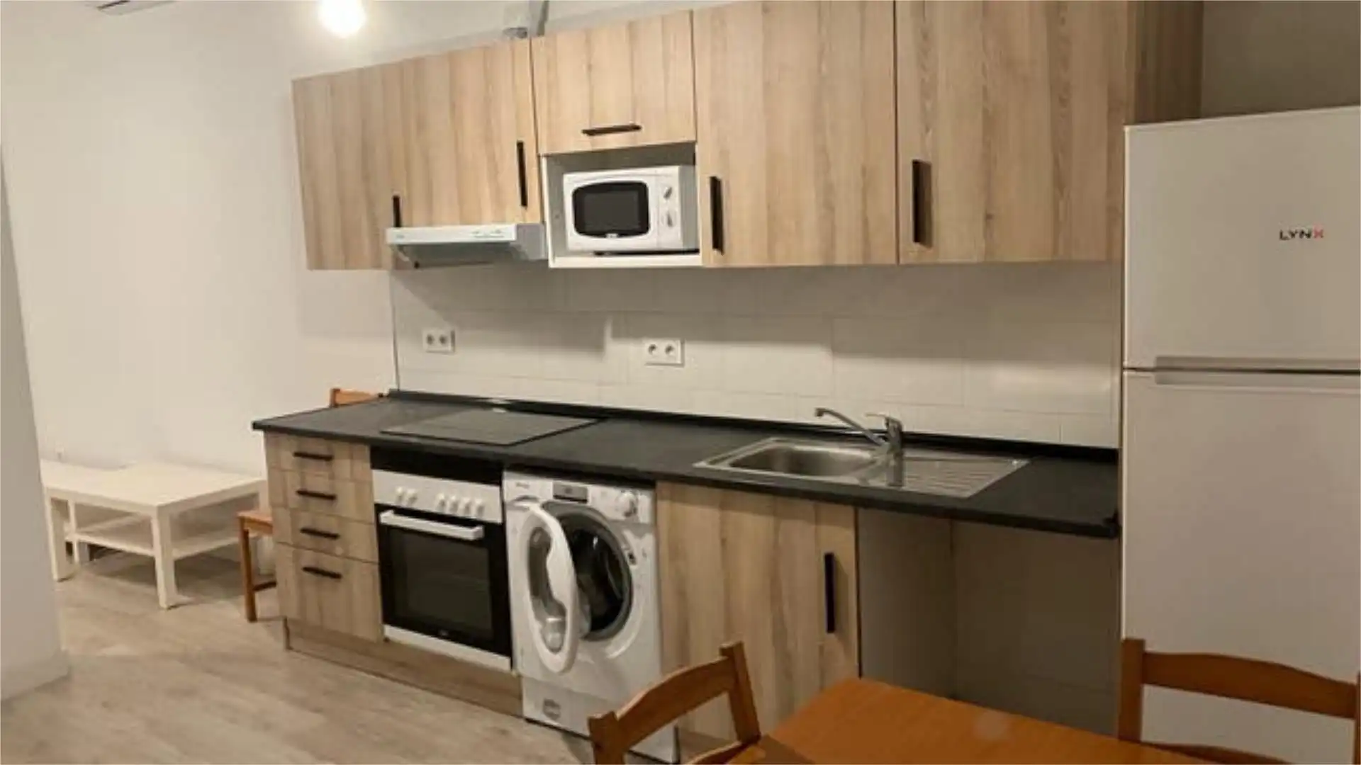 Cocina de Estudio de alquiler en Coslada con Calefacción y Amueblado