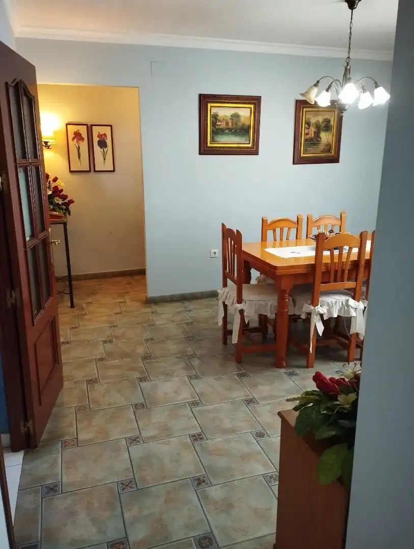 Piso en venta en Avenida del Mediterráneo, 243, San Luis Comedor de Piso en venta en Almería con Aire acondicionado, Calefacción y Amueblado