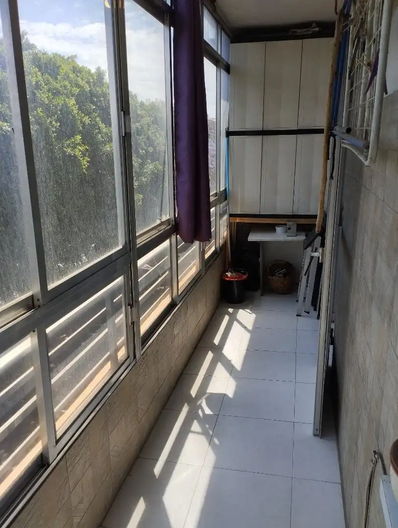 Piso en venta en Avenida del Mediterráneo, 243, San Luis Terraza de Piso en venta en Almería con Aire acondicionado, Calefacción y Amueblado